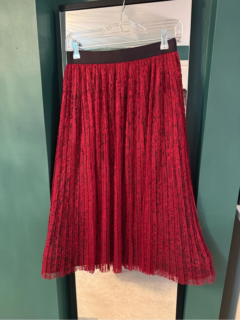 Alice + Olivia Red Lace Pleated Midi Skirt with Black Waistband